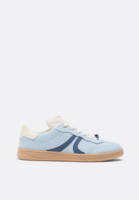 Casual suede sneakers