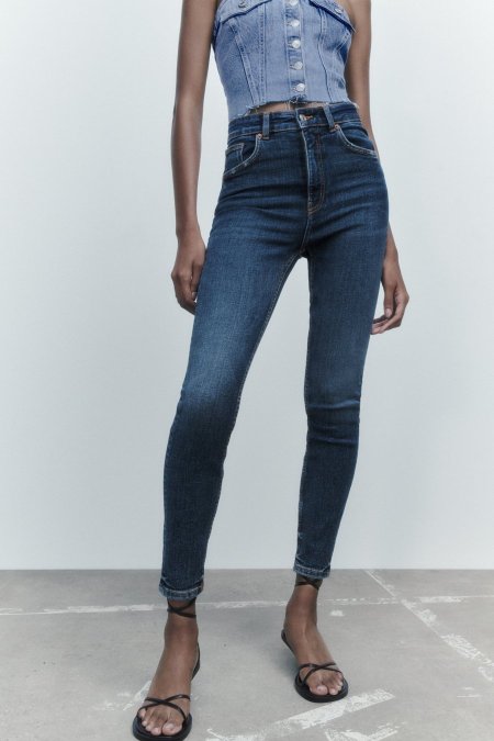 Zara skinny fit  jeans 401