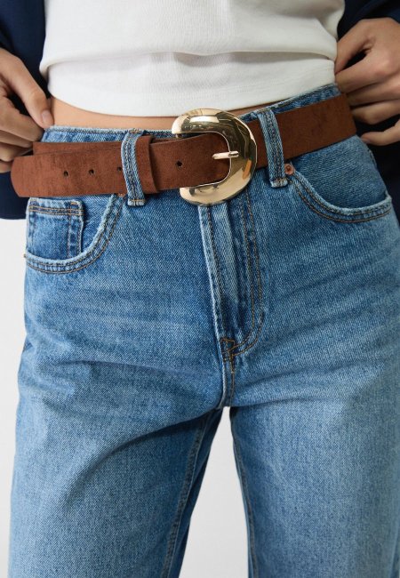 Belt with moon buckle