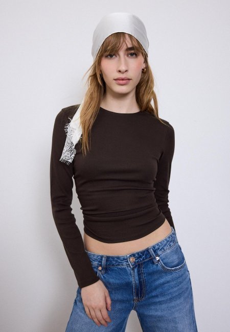 Long sleeve basic T-shirt