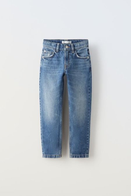 LOOSE FIT JEANS