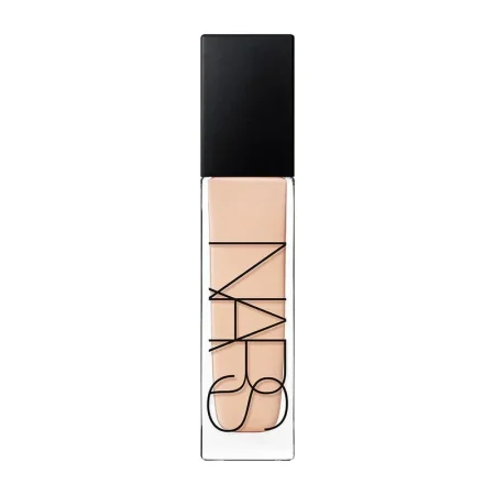 NARS Natural Radiant Longwear Foundation Oslo L1 - Very light with cool undertones