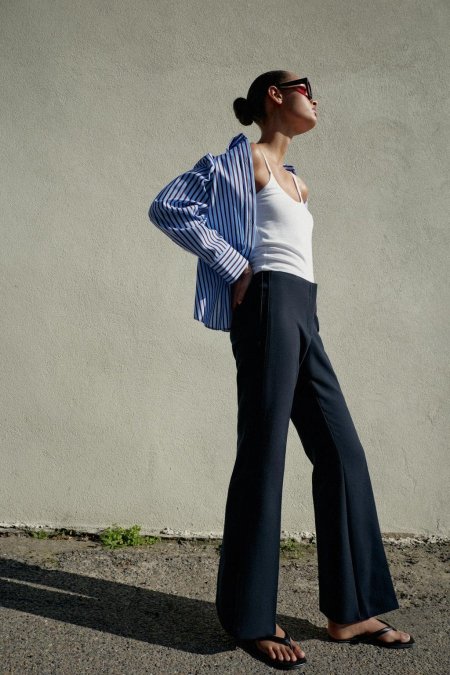 FLARE TROUSERS WITH SIDE SEAMS