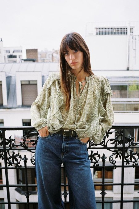 PRINTED BLOUSE WITH RUFFLES