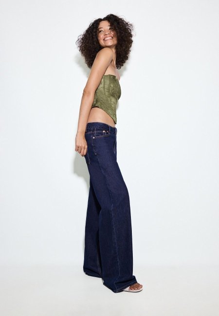 D91 Low wide-leg jeans