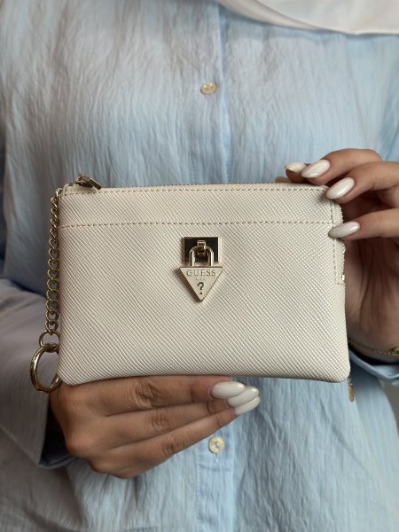 PATSIE GUESS WALLET