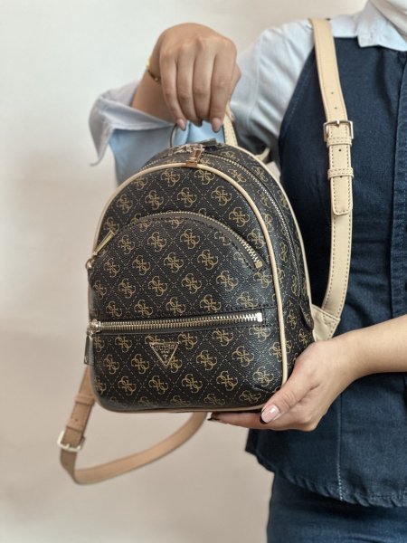 Manhattan brown GUESS bag