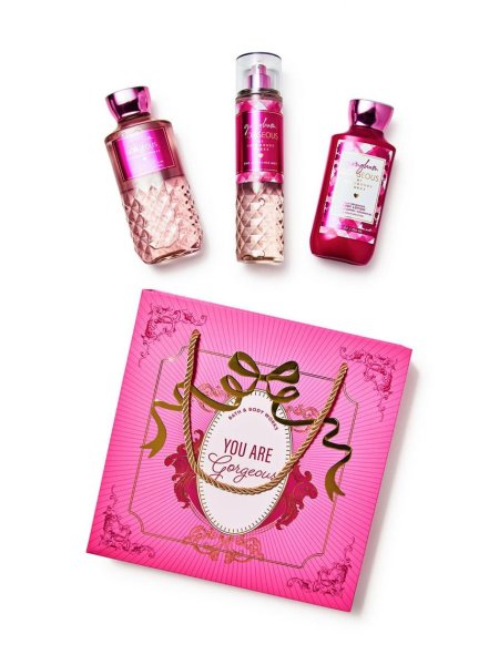 BATH & BODY WORKS Gingham Gorgeous Gift box