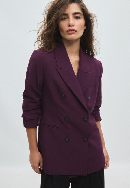 Fitted blazer with buttons