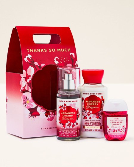 Bath and body works Japanese Cherry Blossom Gift Set