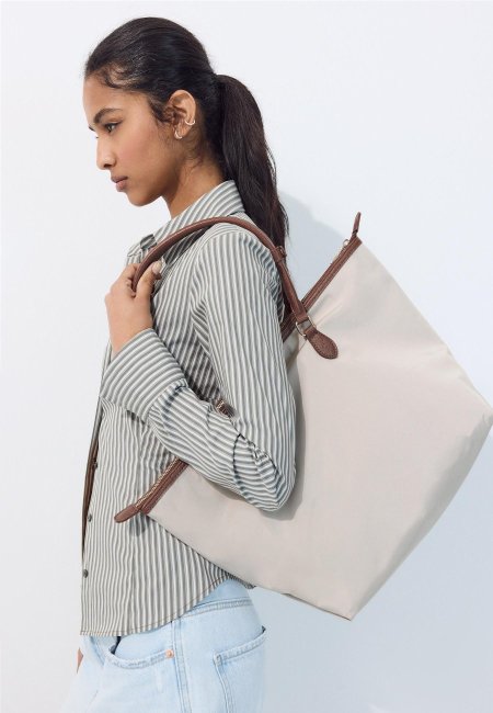 Contrast crossbody shopper bag Stone